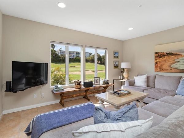 7517 Jerez, Unit B, Carlsbad, CA 92009