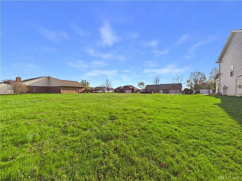 121 Irongate Drive, Union, OH 45322 Photo 4