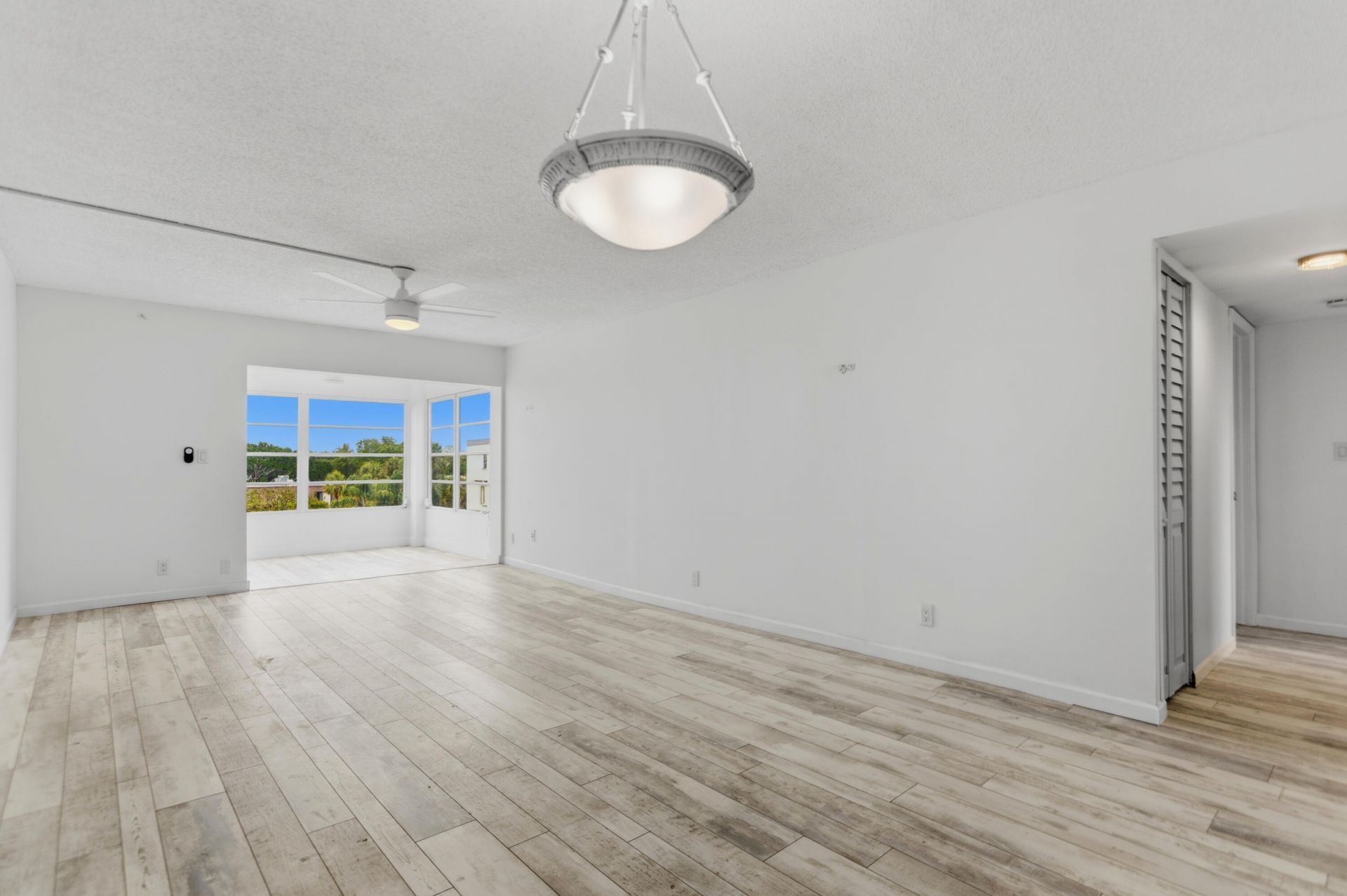 9233 SW 8th Street, Unit 404, Boca Raton, FL 33428 Photo
