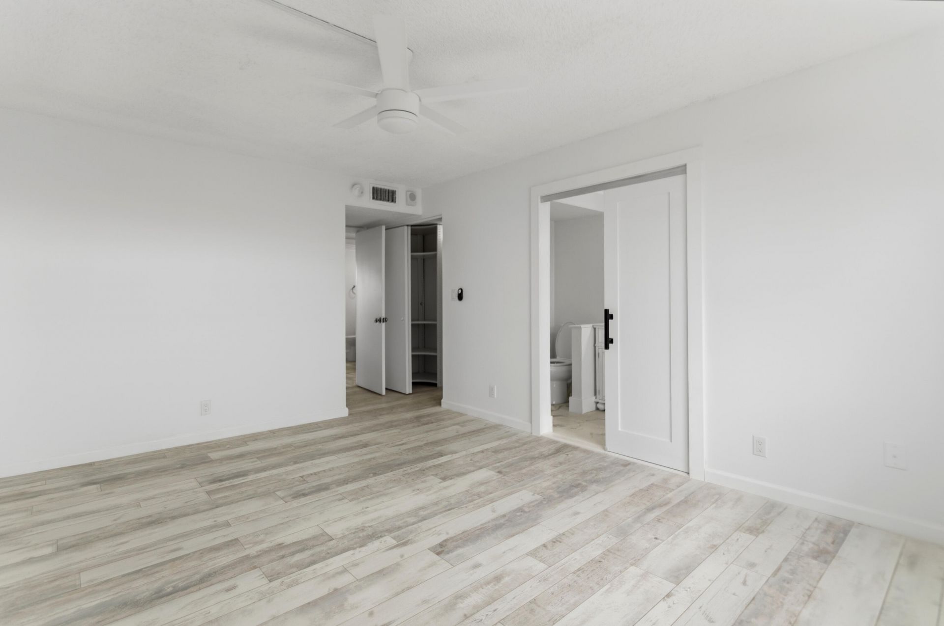 9233 SW 8th Street, Unit 404, Boca Raton, FL 33428 Photo