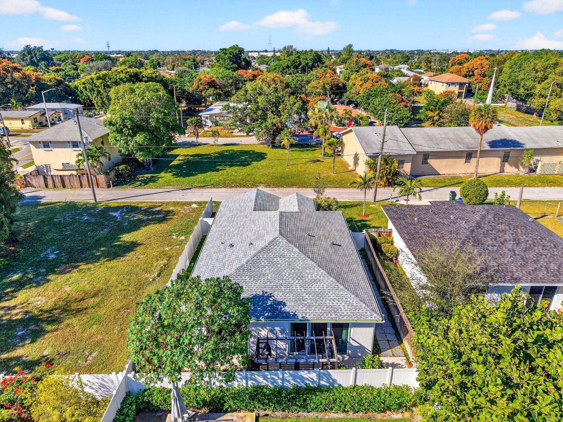 341 Oak Alley, Delray Beach, FL 33444 Photo