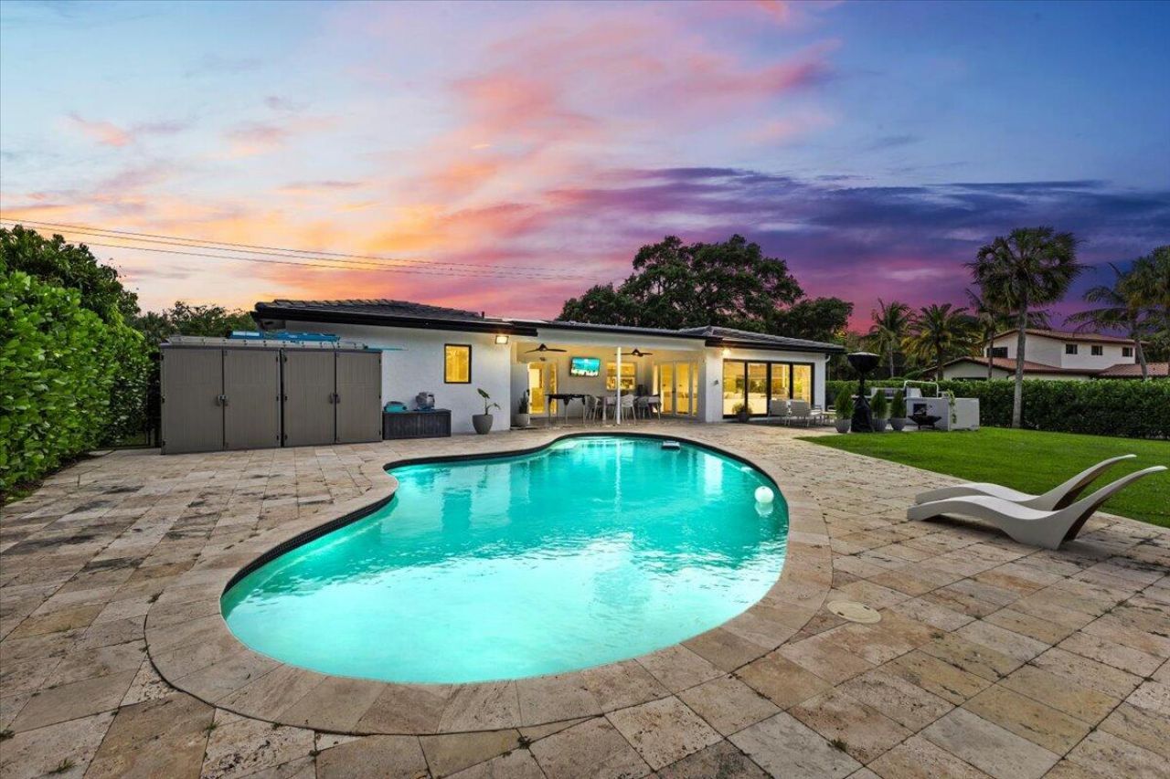 1049 W Palmetto Park Road, Boca Raton, FL 33486 Photo