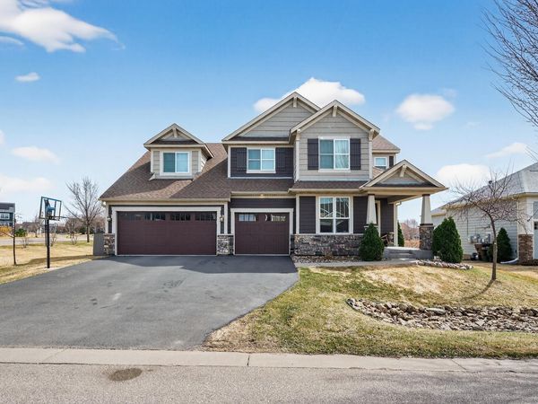 303 Primrose Path N, Bayport, MN 55003