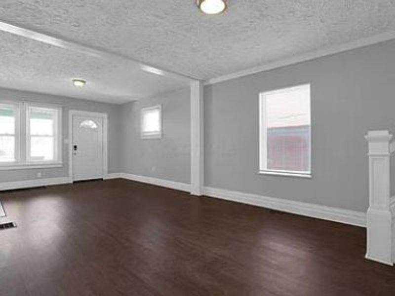 816 Wager Street, Columbus, OH 43206 Photo 4