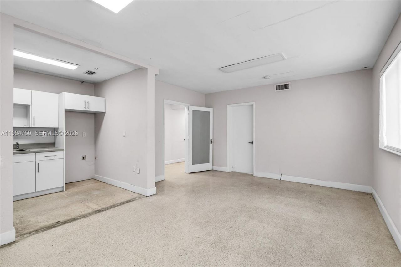 1214 Alton Rd, Miami Beach, FL 33139 Photo