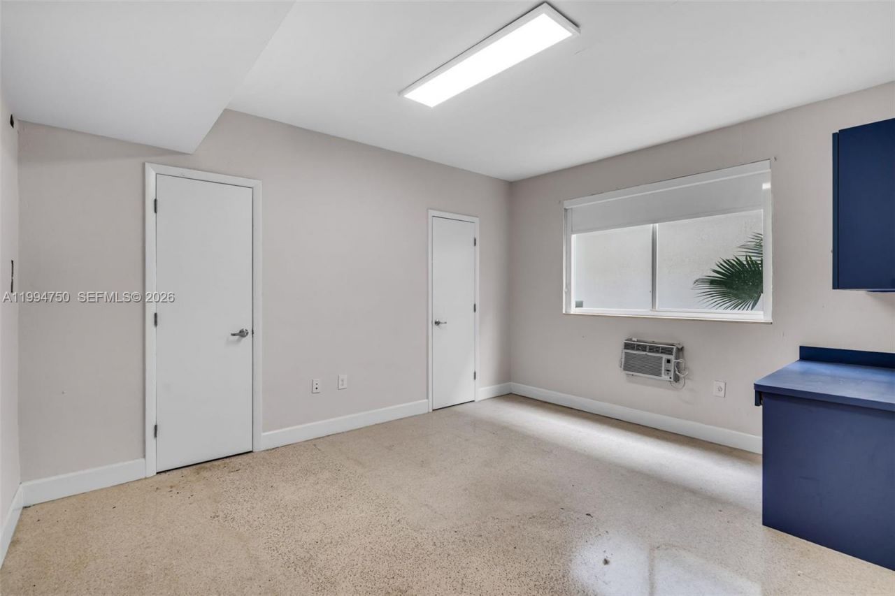 1214 Alton Rd, Miami Beach, FL 33139 Photo
