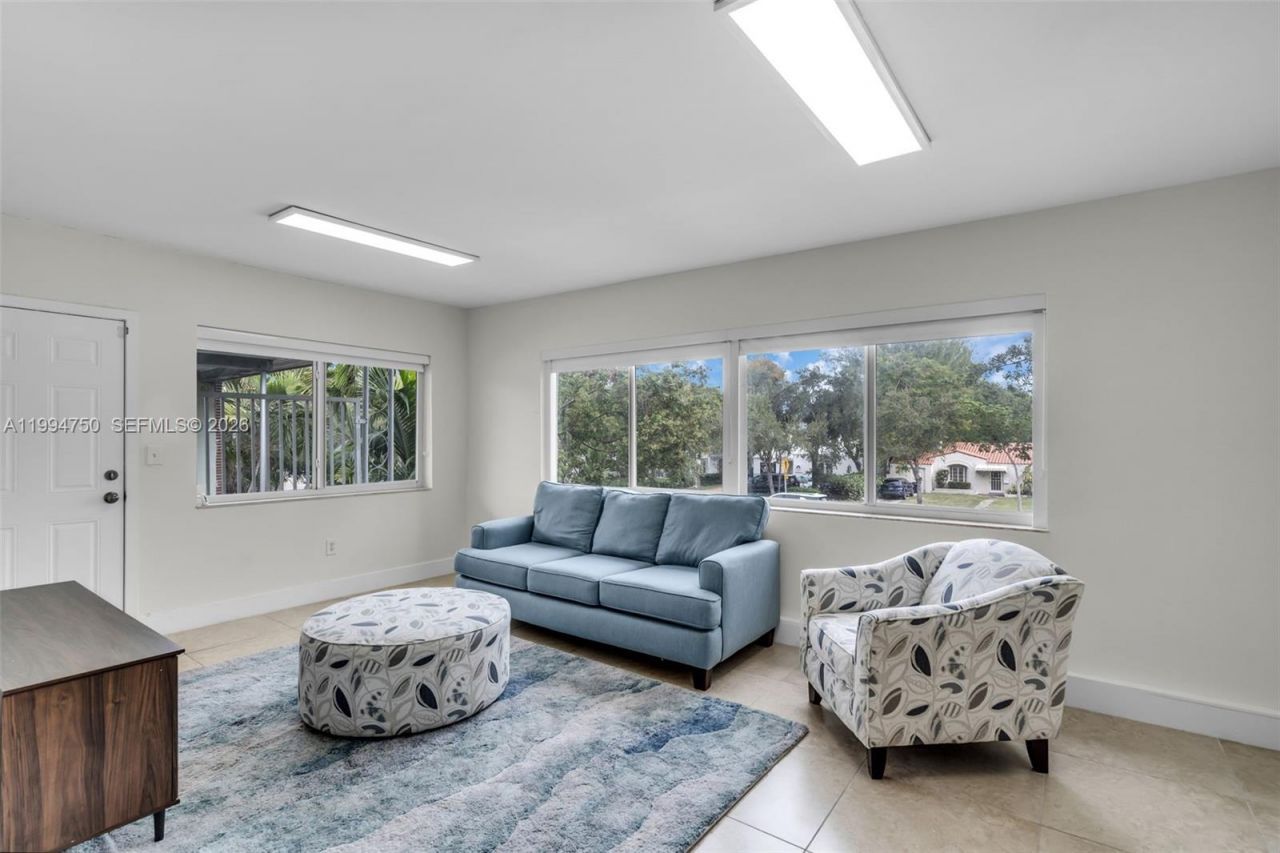 1214 Alton Rd, Miami Beach, FL 33139 Photo