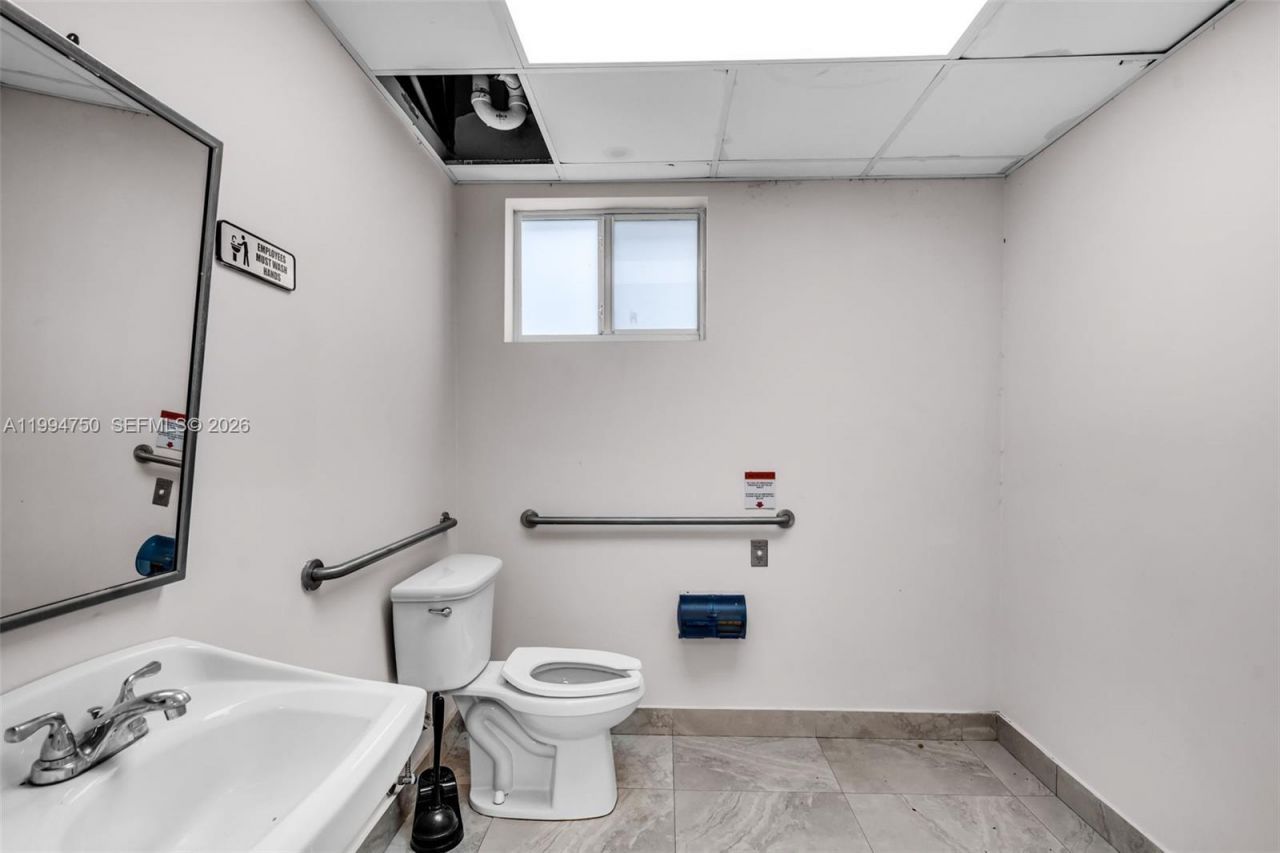 1214 Alton Rd, Miami Beach, FL 33139 Photo