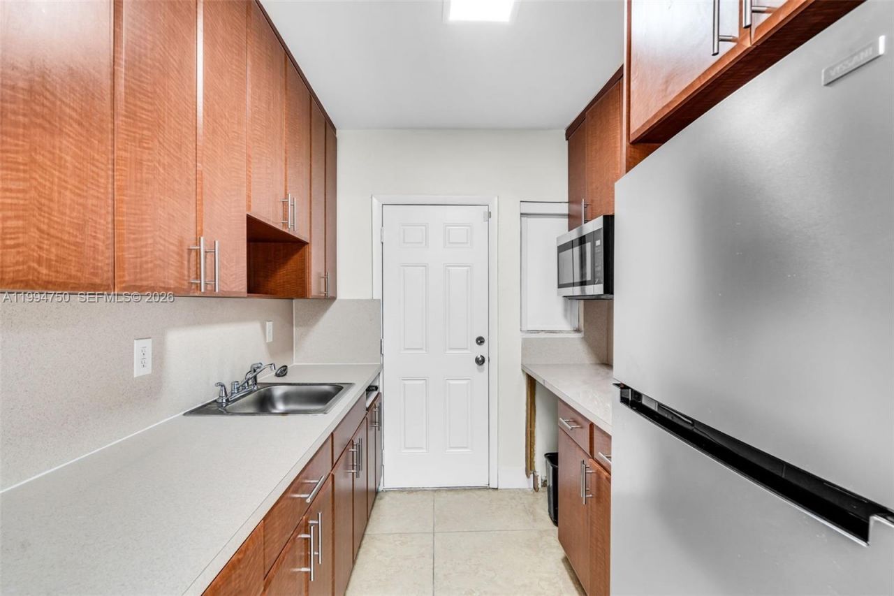 1214 Alton Rd, Miami Beach, FL 33139 Photo