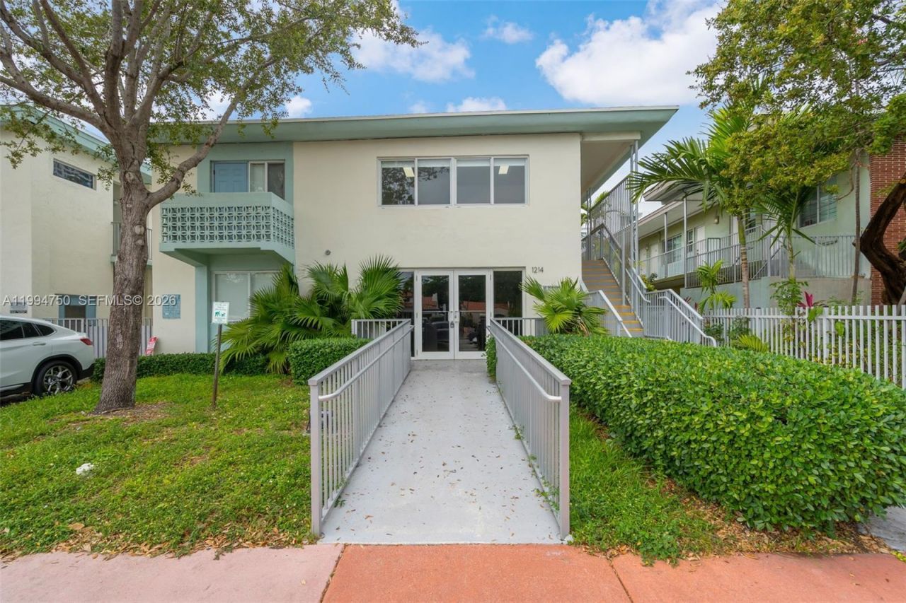 1214 Alton Rd, Miami Beach, FL 33139 Photo