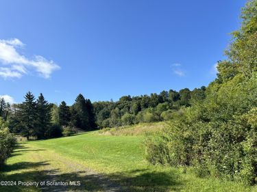 302 Weatherby Street , Dalton, PA 18414