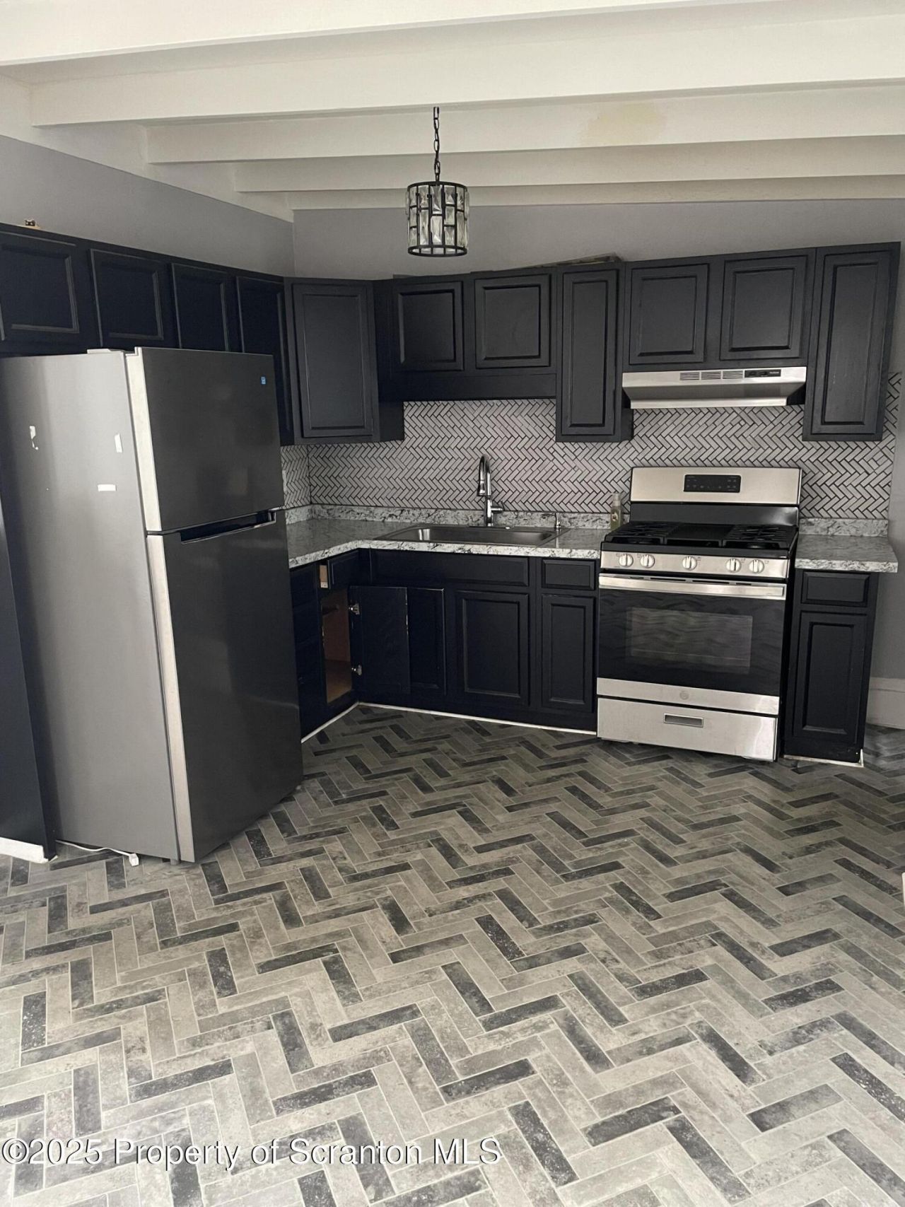 Please Call, Plains, PA 18705