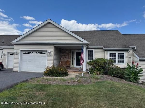 425 Woodland Way, Tunkhannock, PA 18657