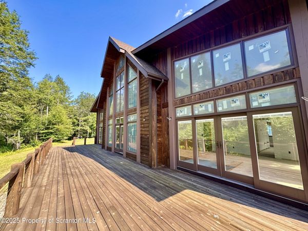 4382 River Road, Equinunk, PA 18417