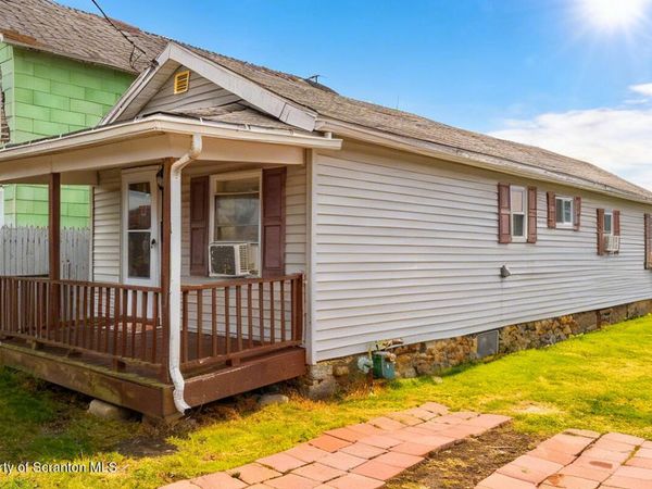 138 Swetland Street, Duryea, PA 18642