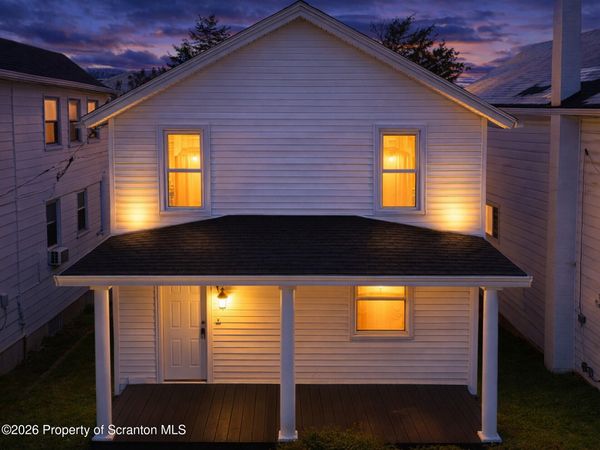 1215 EYNON Street, Scranton, PA 18504