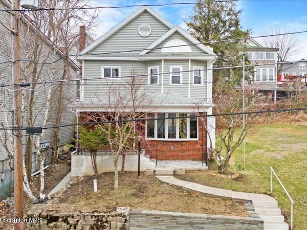 138 Spring Street, Carbondale, PA 18407