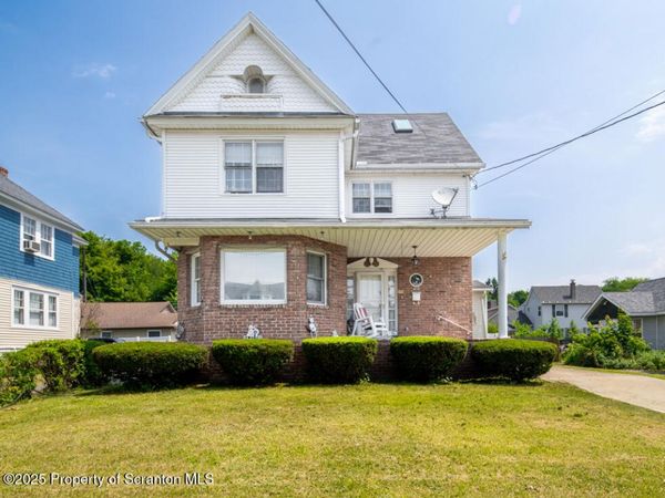 410 Keystone Avenue, Peckville, PA 18452