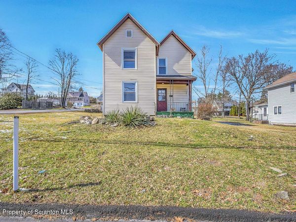 336 Grand Avenue, Clarks Summit, PA 18411