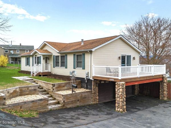 1452 Dundaff Street, Dickson City, PA 18519