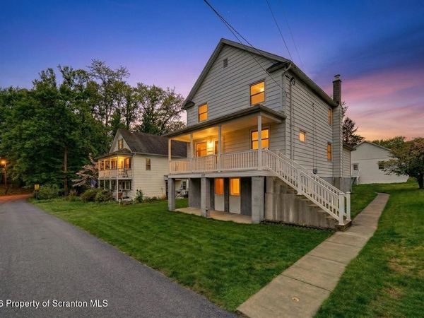 637 Carmalt Street, Dickson City, PA 18519