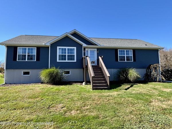 11 Brannigan Road, Pleasant Mount, PA 18453