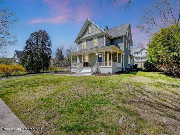 112 Weatherby Street, Dalton, PA 18414