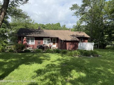 186 Point Road, Factoryville, PA 18419