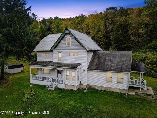 505 Creek Road, Kingsley, PA 18826