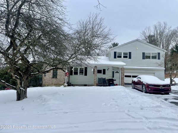 33 Arrowhead Road, Little Meadows, PA 18830