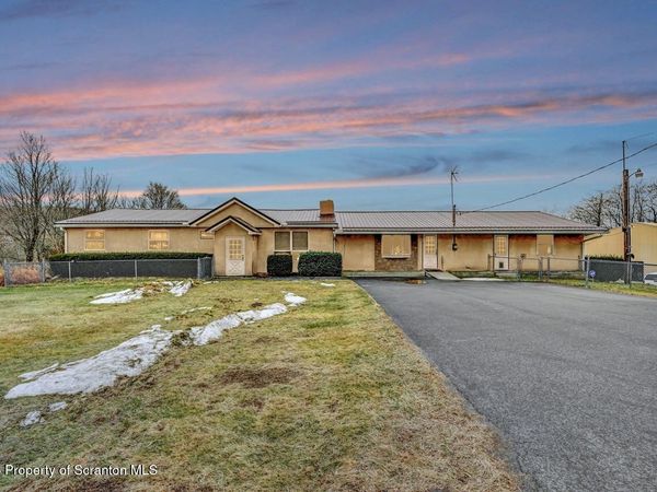 1560 RESERVOIR ROAD, Madison Twp, PA 18444