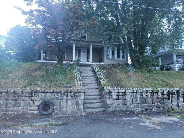 507 Delaware Street, Forest City, PA 18421