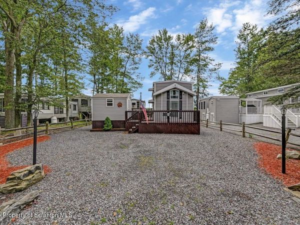 wl752 Lake View North, Gouldsboro, PA 18424
