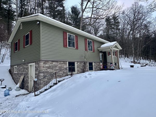 686 Shady Lane Road, Mehoopany, PA 18629