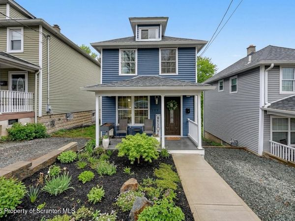 109 Coppernick Street, Throop, PA 18512