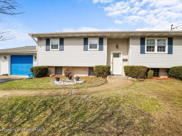 7 Chestnut Street, Hughestown, PA 18640