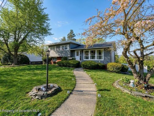 19 Leslie Drive, Scranton, PA 18505