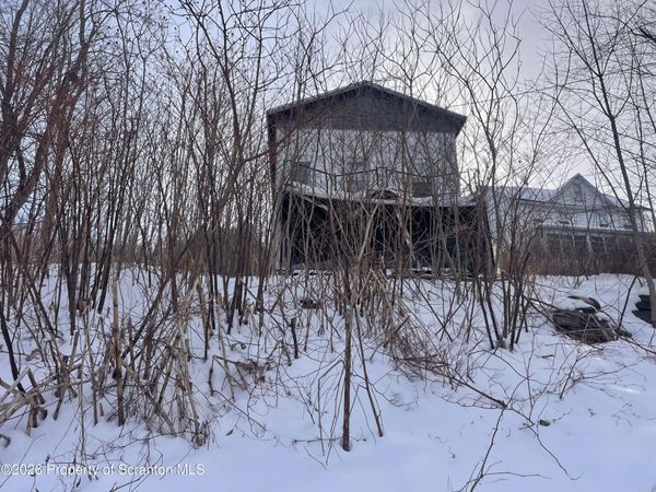 111 Prospect Street, Simpson, PA 18407