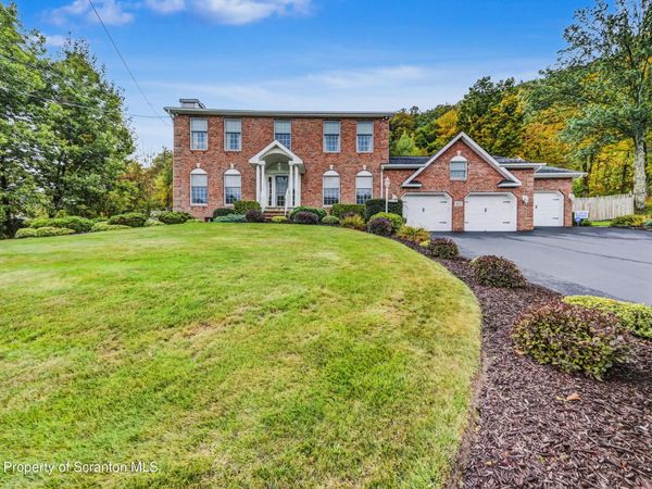 317 Bailey Street, Clarks Green, PA 18411