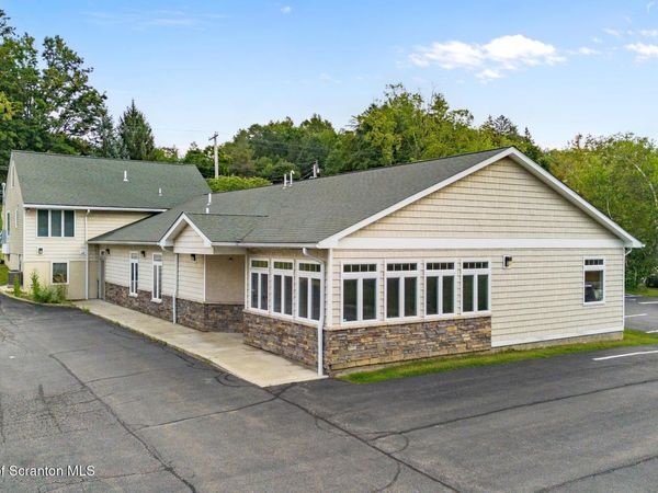401 N State Street, Clarks Summit, PA 18411