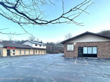 322 Northern Boulevard , Clarks Summit, PA 18411