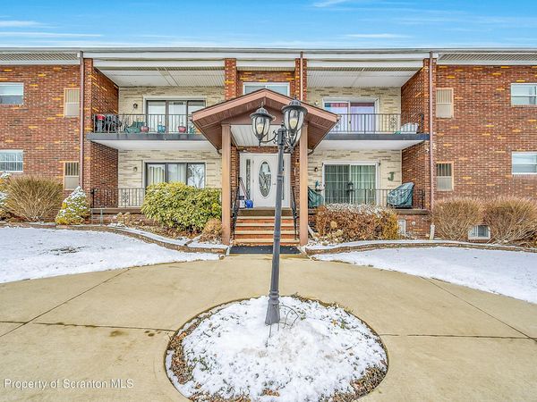 3730 Lawrence Avenue, Moosic, PA 18507