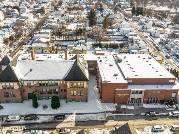 925 Prospect Avenue, Scranton, PA 18505