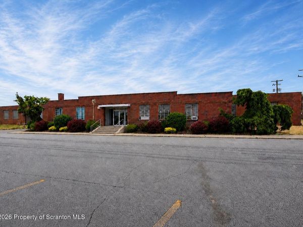 301 1st Street, Old Forge, PA 18518