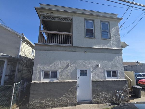 816 Capouse Avenue, Scranton, PA 18509