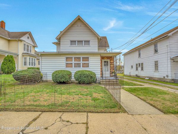 412 Academy Street, Peckville, PA 18452