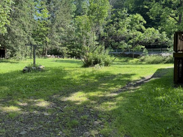 1000 Scranton Cdale, Eynon, PA 18403