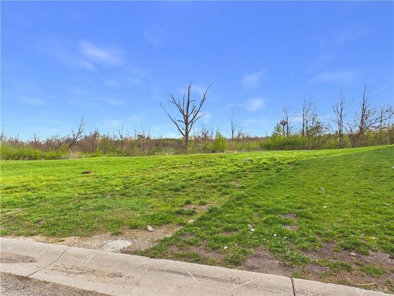 5786 Courtney Lane, Clayton, OH 45315 Photo 2