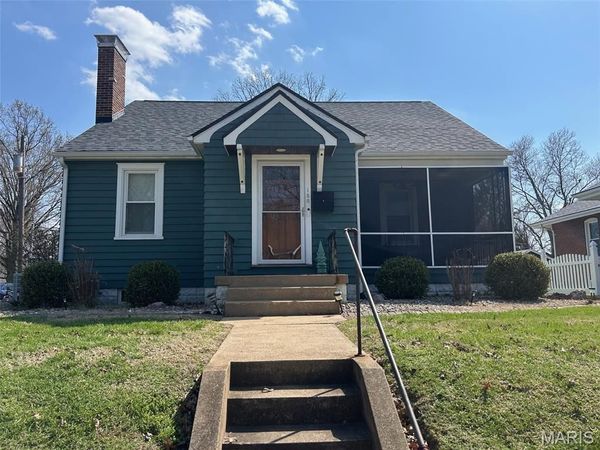 150 N 31st Street, Belleville, IL 62226