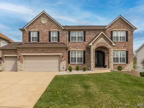 977 Bentley Park Circle, O'Fallon, MO 63368